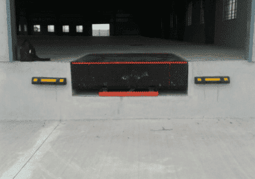 Warehouse Scissor Lift