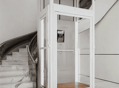 Goods lift manufacturers